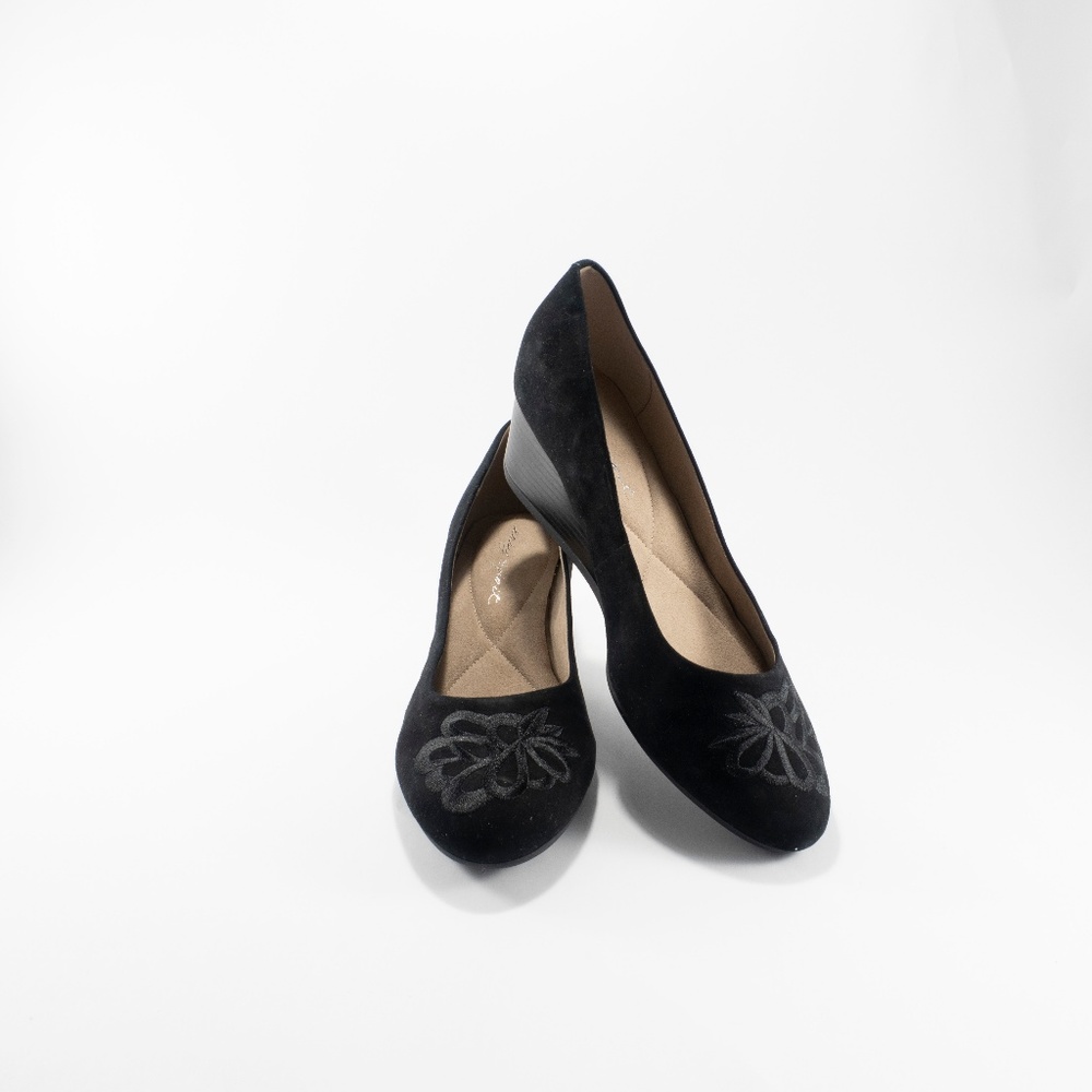 Easy Spirit Womens Larcie Black Suede